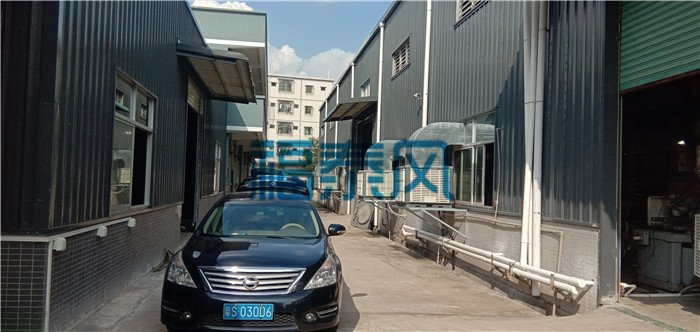 廠房降溫設(shè)備為什么選擇環(huán)?？照{(diào)呢？